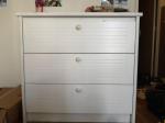 Commode blanche trois tiroirs - Miniature
